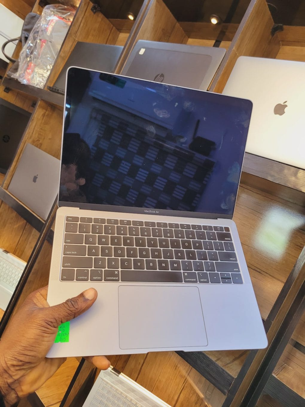 Macbook Air 2018 16/256gb